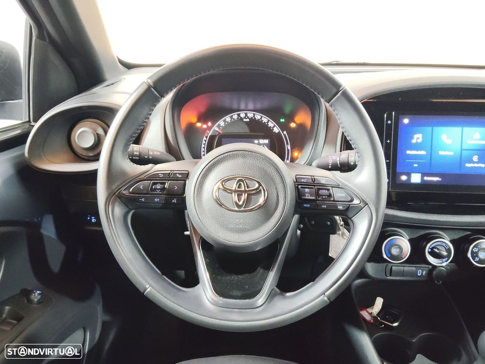 Toyota Aygo X - 9