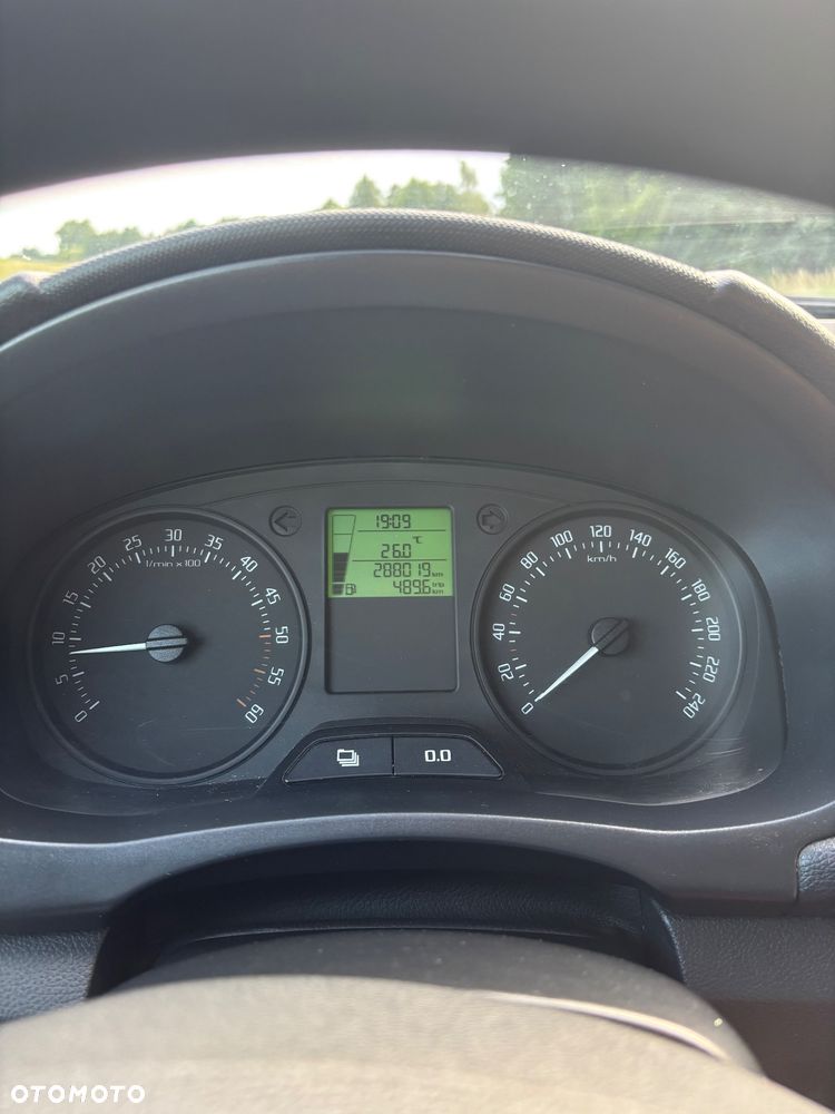 Skoda Fabia 1.6 TDI DPF Classic - 4