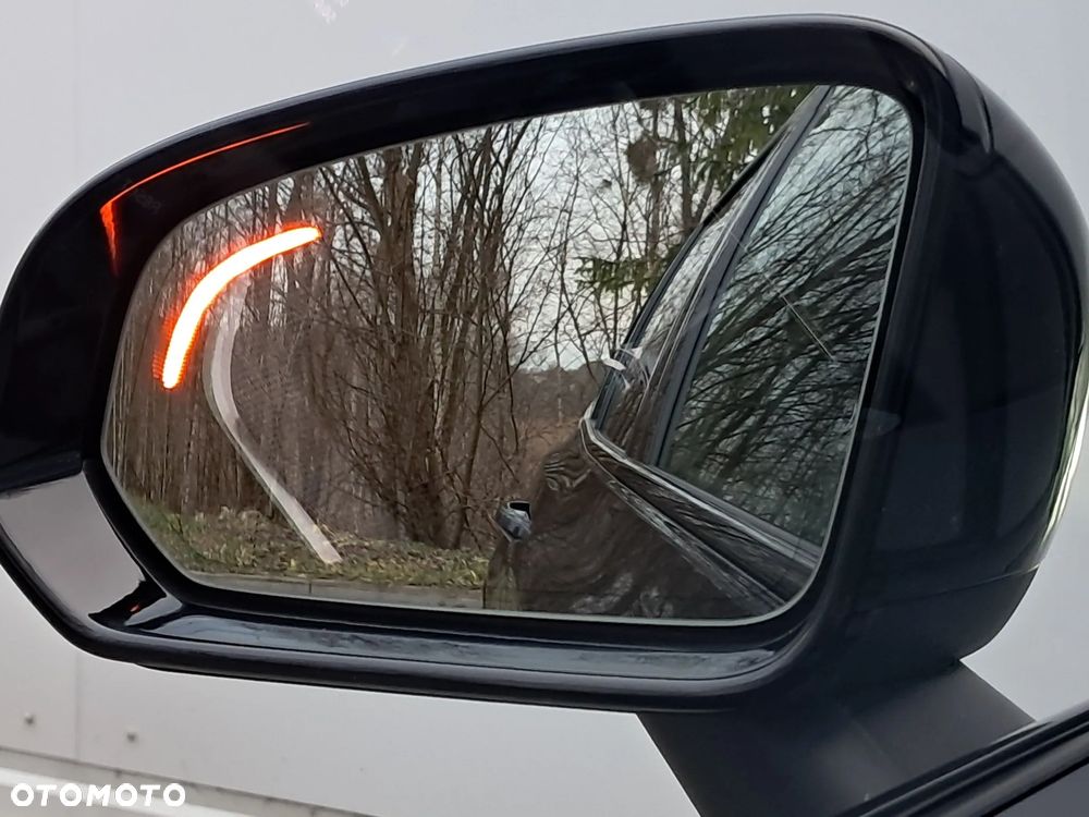 Volvo V60 B4 B Plus Dark - 30