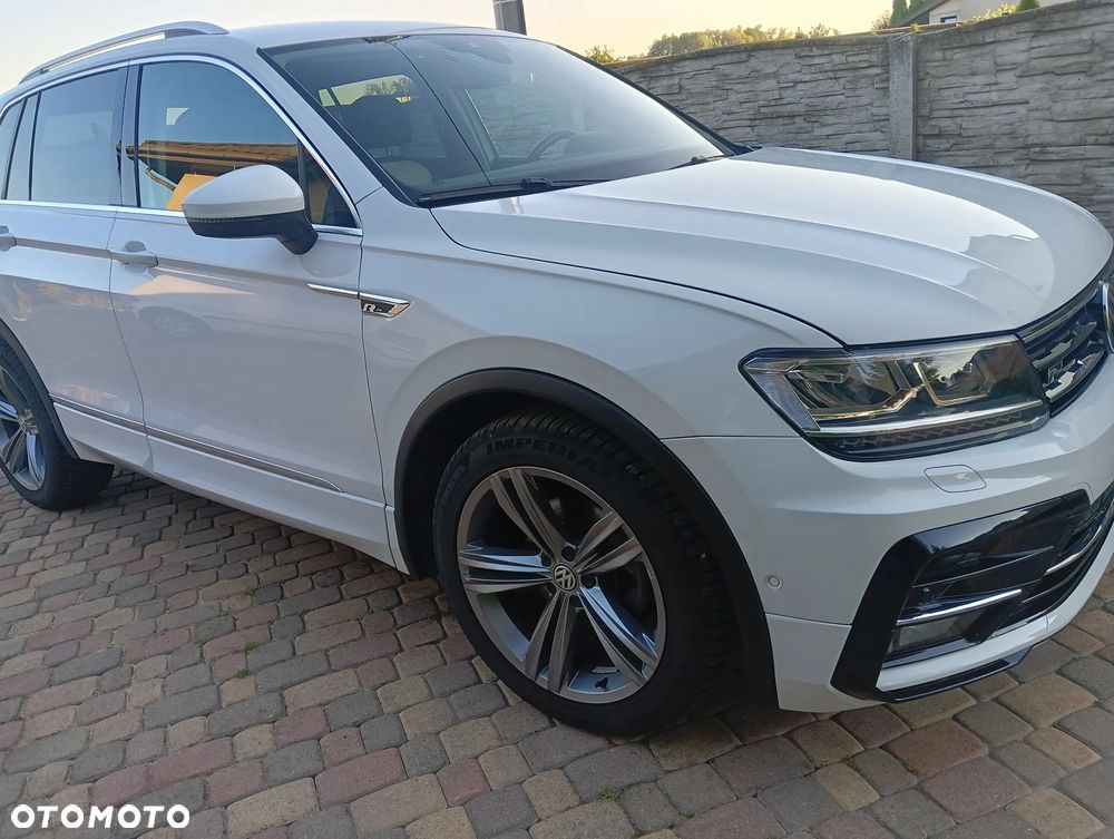 Volkswagen Tiguan 2.0 TDI SCR R-Line - 18