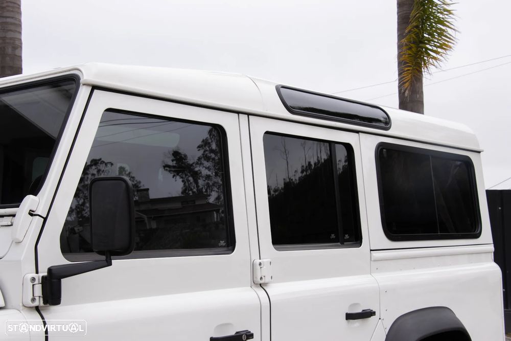 Land Rover Defender 110 2.5 Td5 E - 13