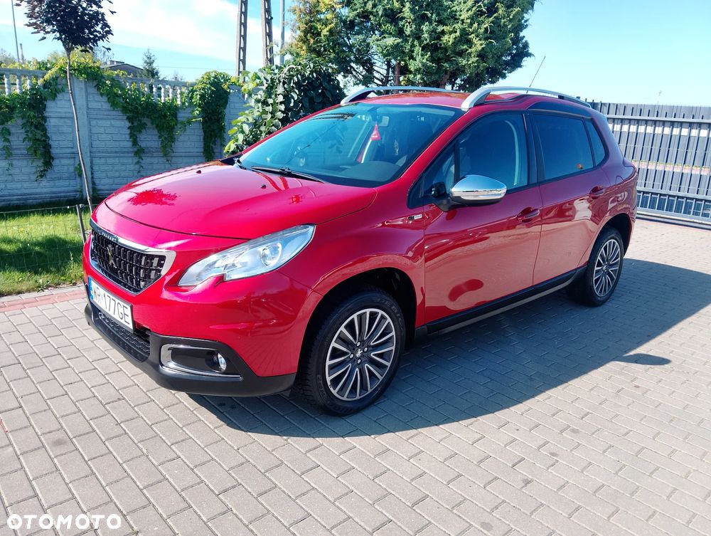 Peugeot 2008 1.2 Pure Tech Style S&S - 3