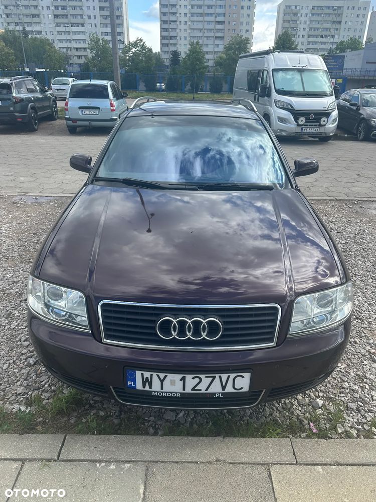 Audi A6 Avant 2.4 - 10