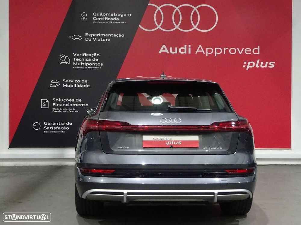 Audi e-tron 55 quattro S line - 4
