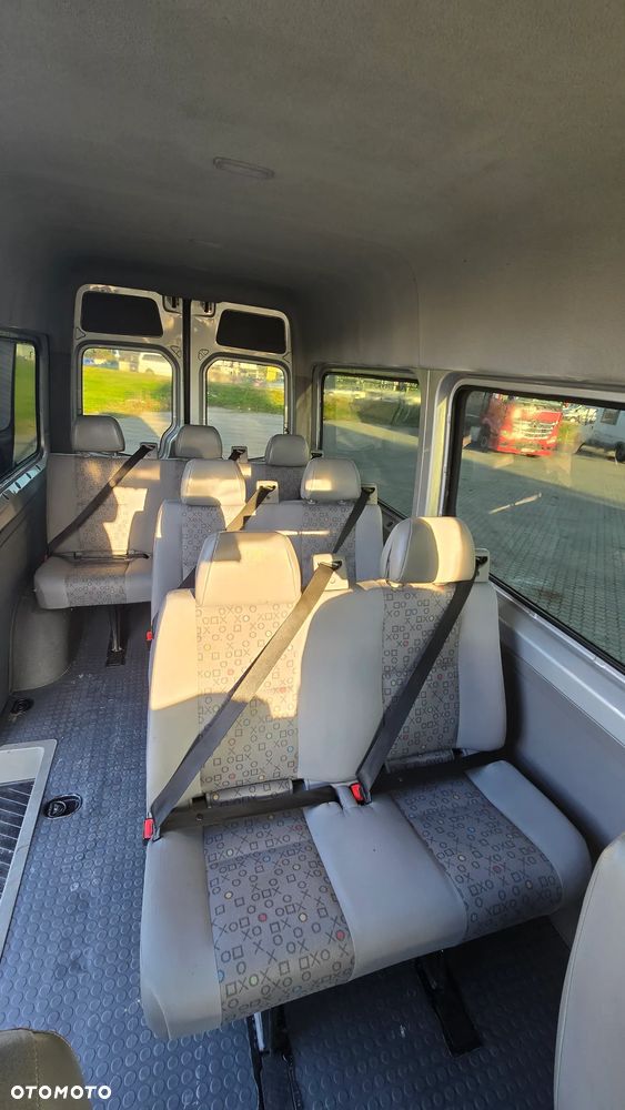 Volkswagen Crafter 30 TDI - 12