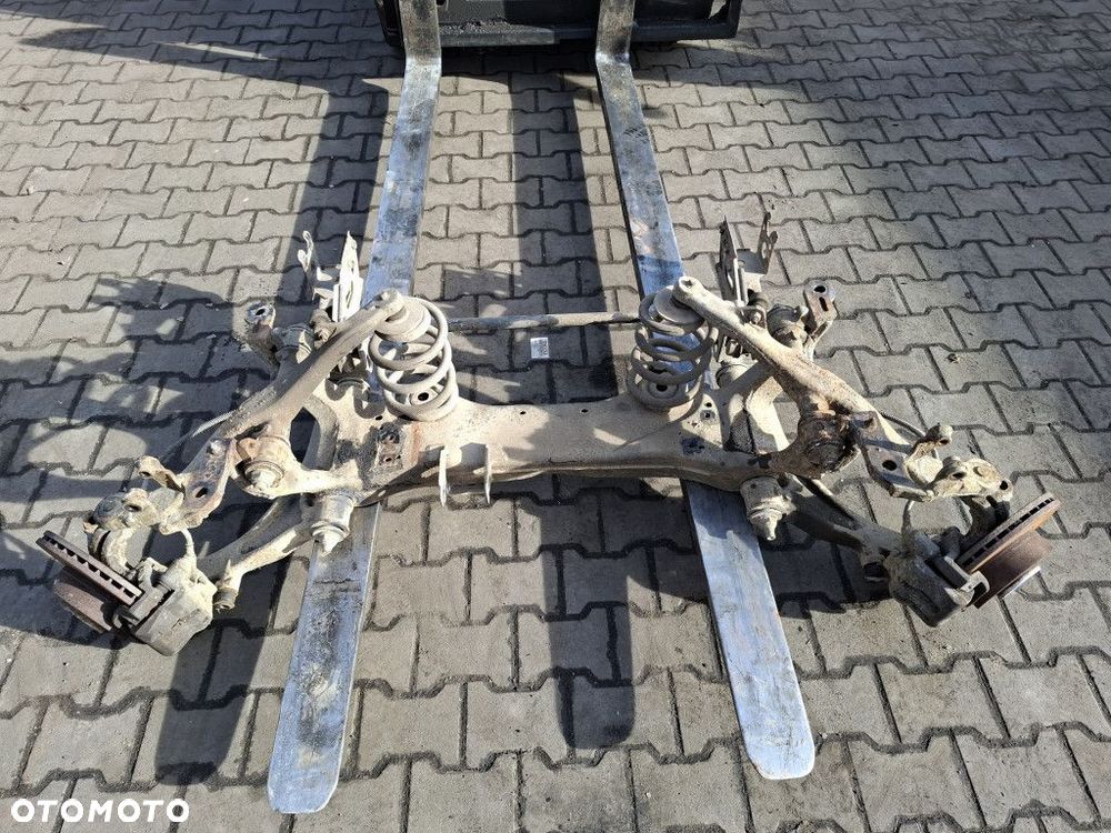 RENAULT MASTER II LIFT KOŁYSKA PRZÓD - 1