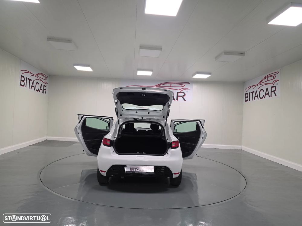 Renault Clio 1.5 dCi Zen - 29