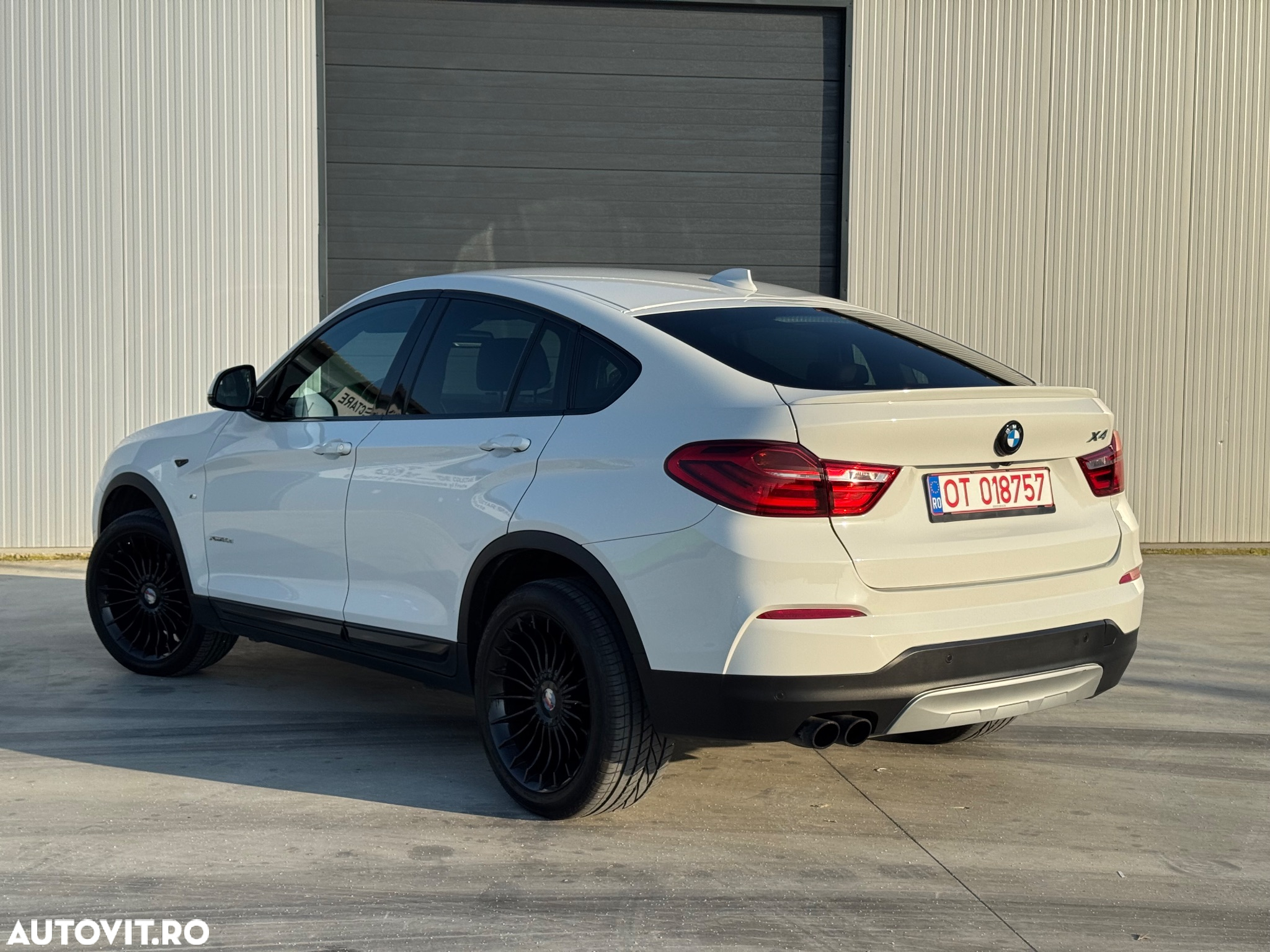 BMW X4 xDrive30d AT xLine - 3