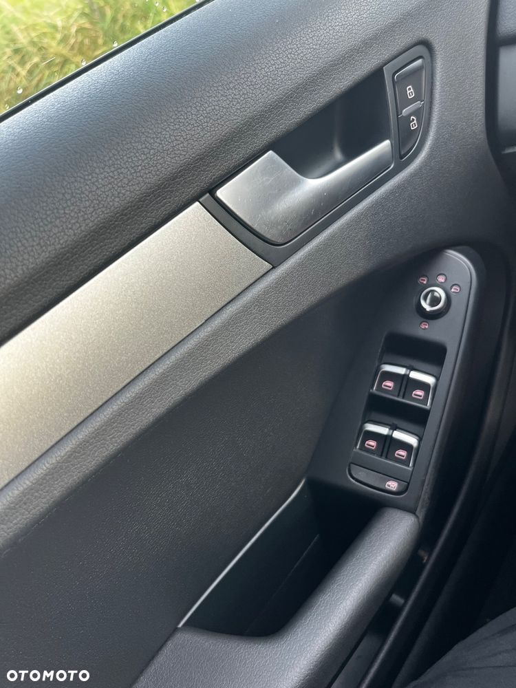 Peugeot 2008 1.2 Pure Tech Style - 15