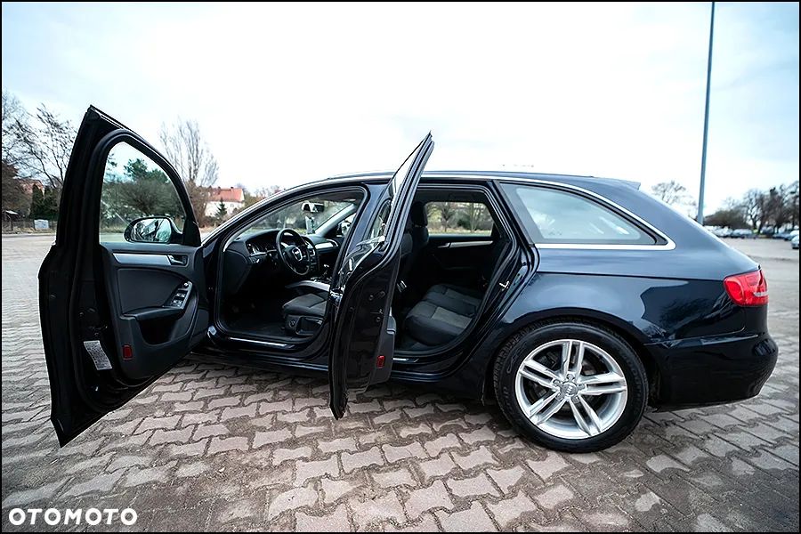 Audi A4 Avant - 14