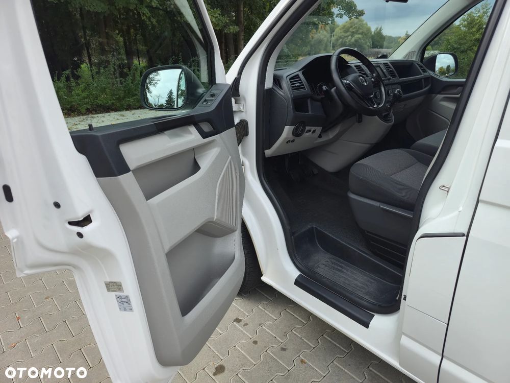 Volkswagen Transporter T6 - 19