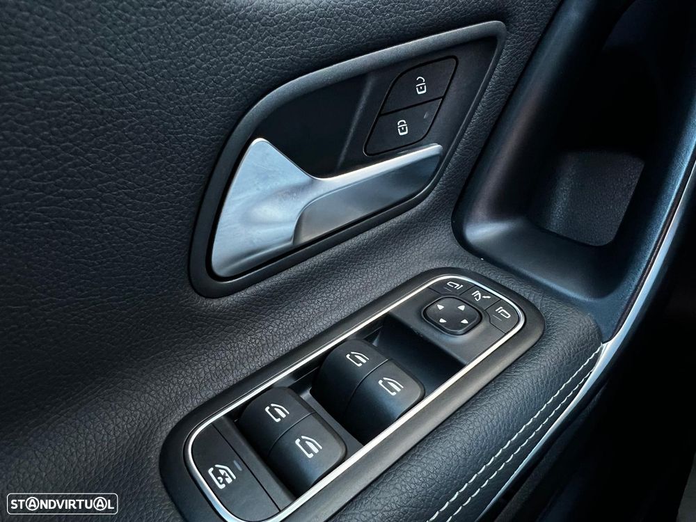 Mercedes-Benz A 200 Progressive Aut. - 34