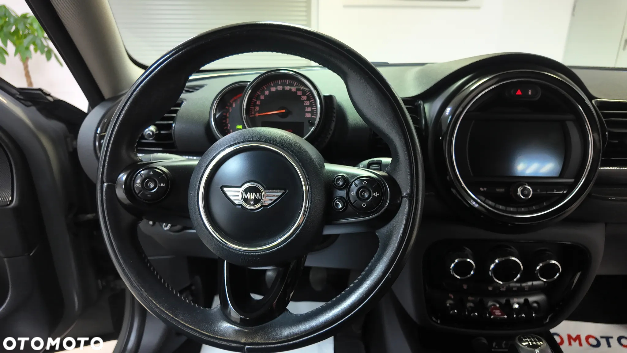 MINI Clubman One - 25