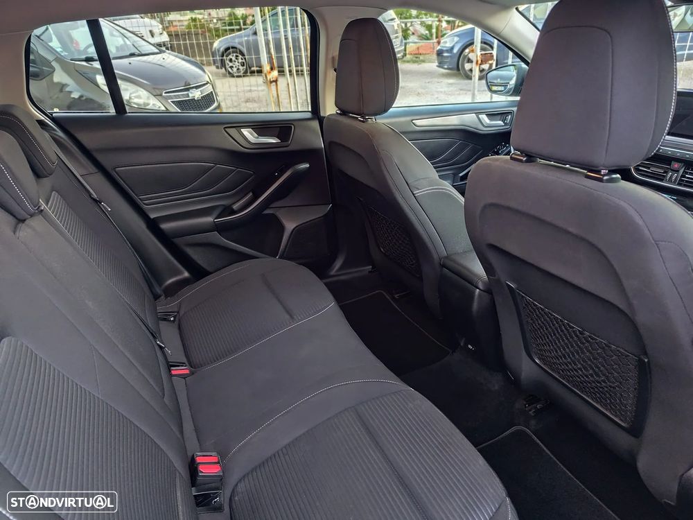 Ford Focus SW 1.5 TDCi EcoBlue Titanium - 10