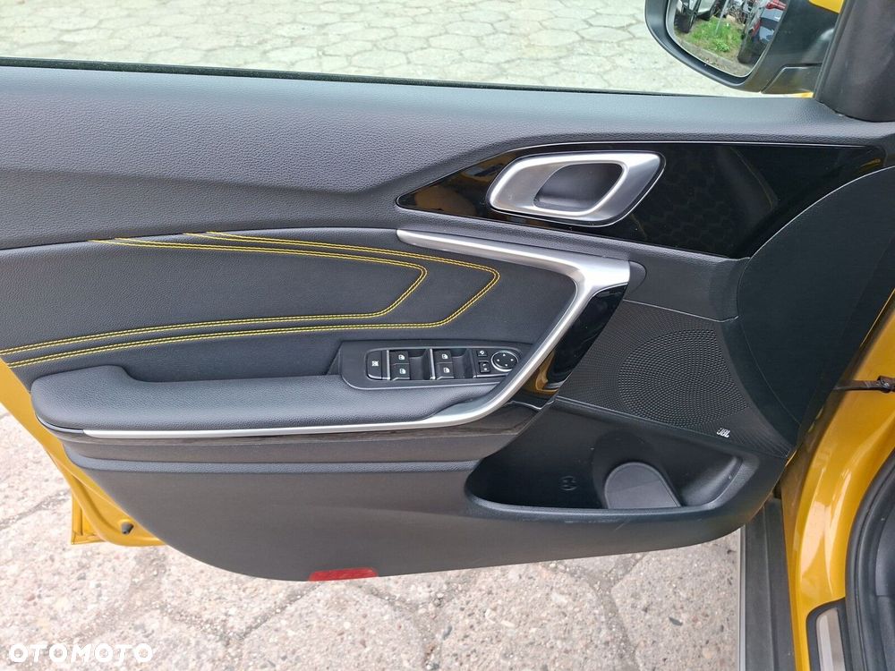 Kia XCeed 1.5 T-GDI L DCT - 14