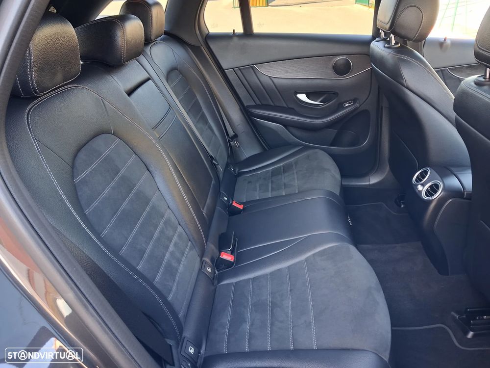 Mercedes-Benz GLC 300 e 4Matic - 38