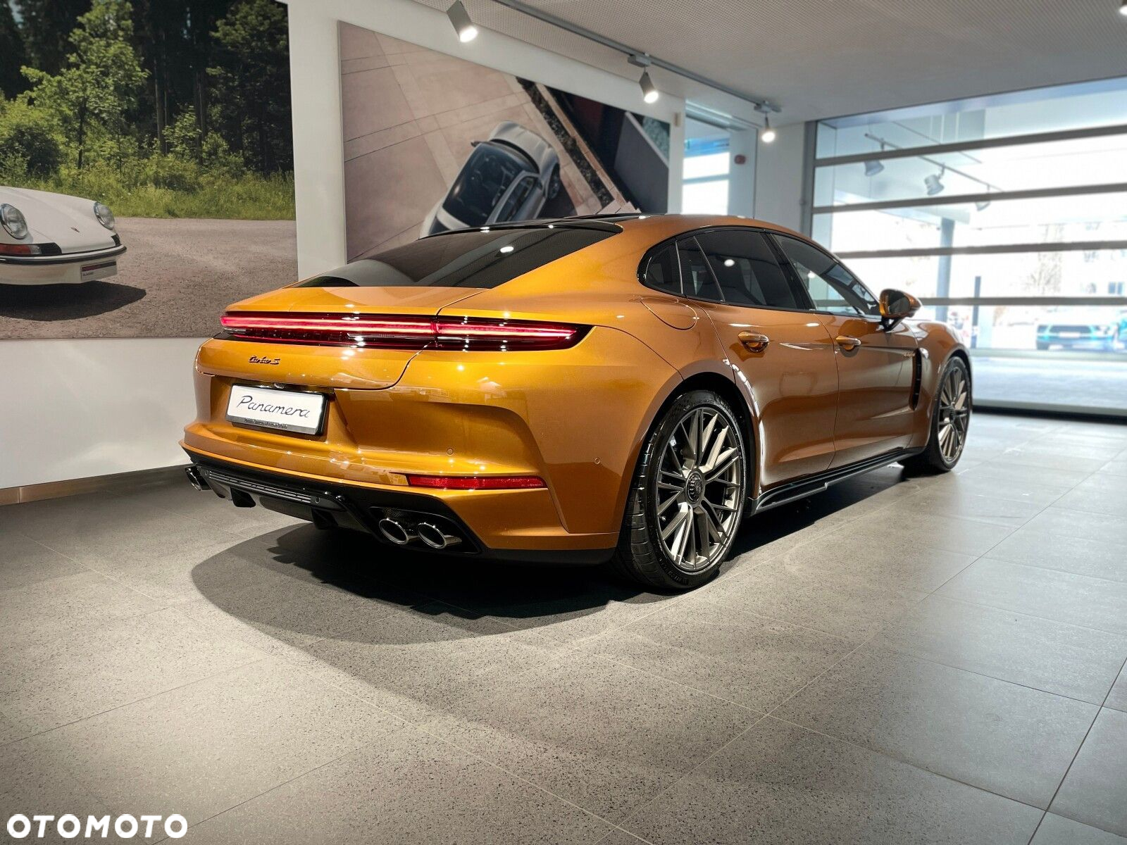Porsche Panamera - 5
