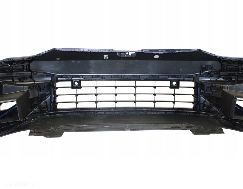 Zderzak przedni VW Golf VIII 8, 5H0 R - przód i listwa progowa R - 3