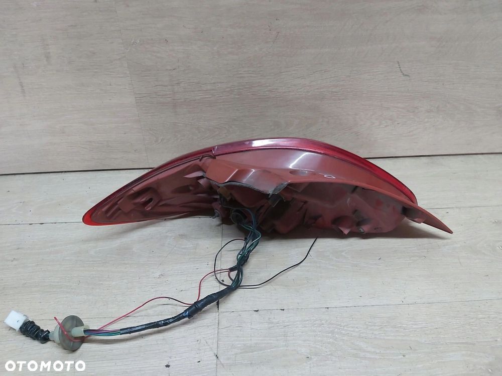 MAZDA 2 II DE lampa prawy tył - 4