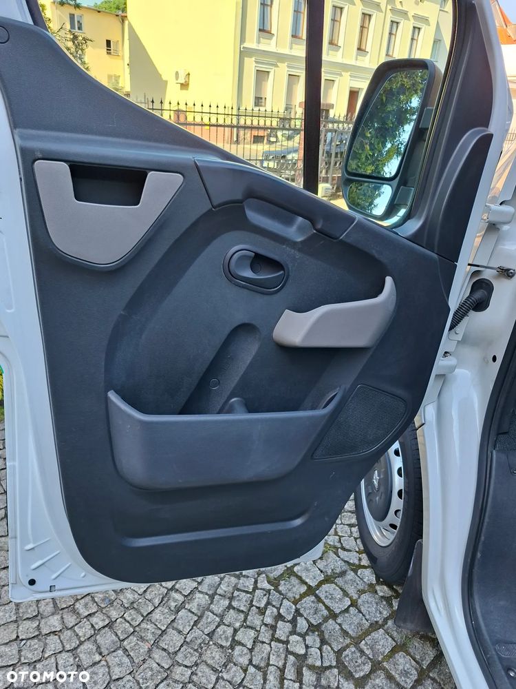 Renault Master - 15