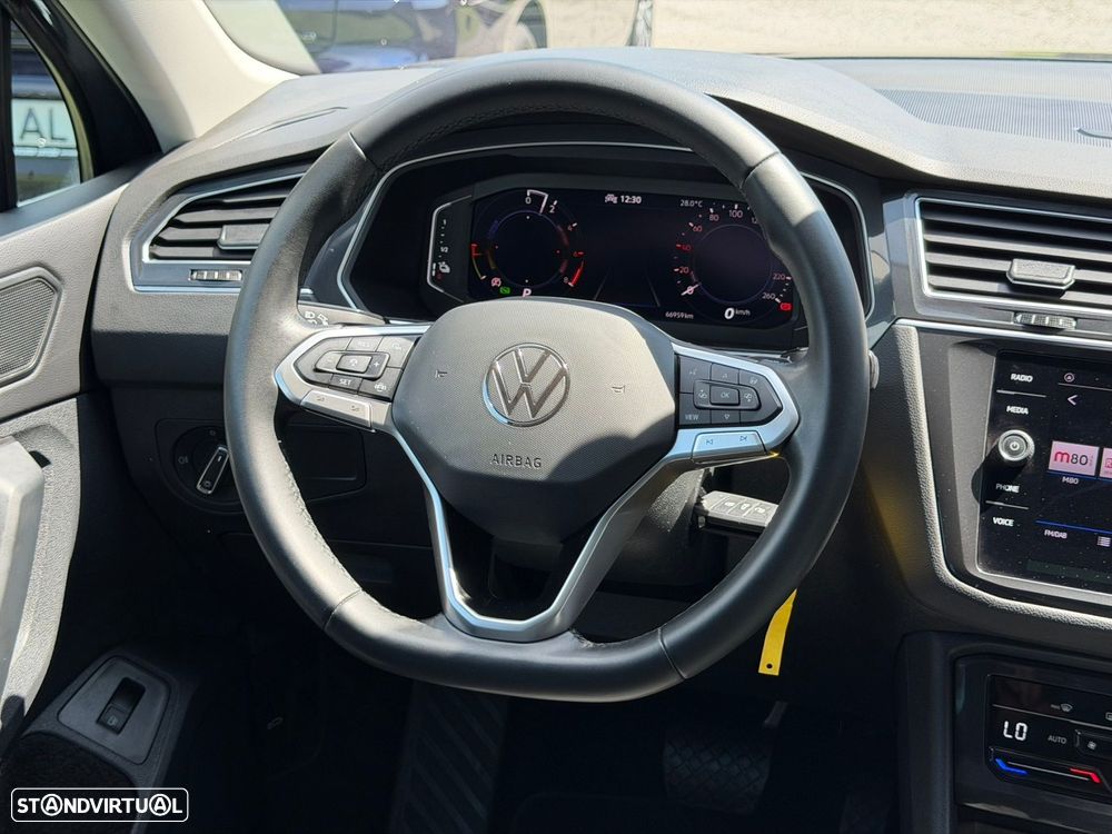 VW Tiguan 1.4 TSI eHybrid Life DSG - 23