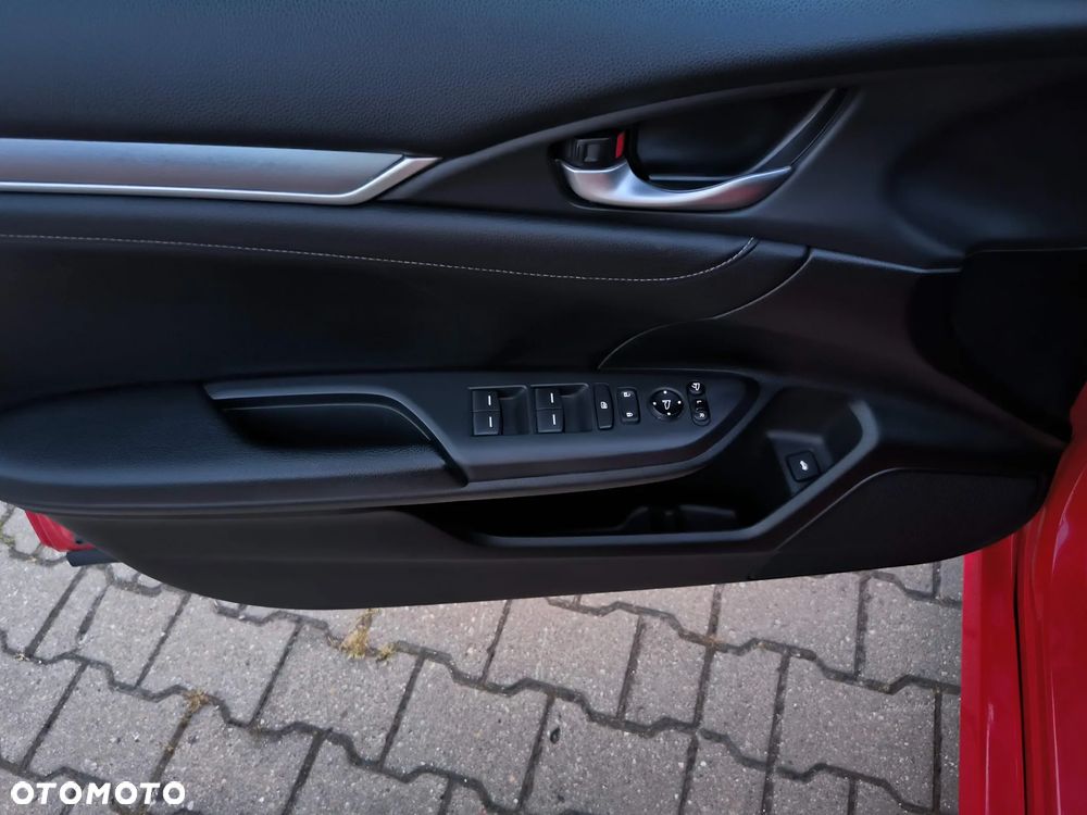 Honda Civic 1.5 T Executive - 15