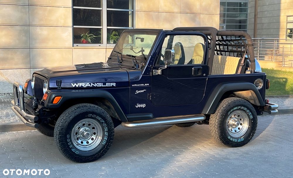 Jeep Wrangler 2.5L - 11