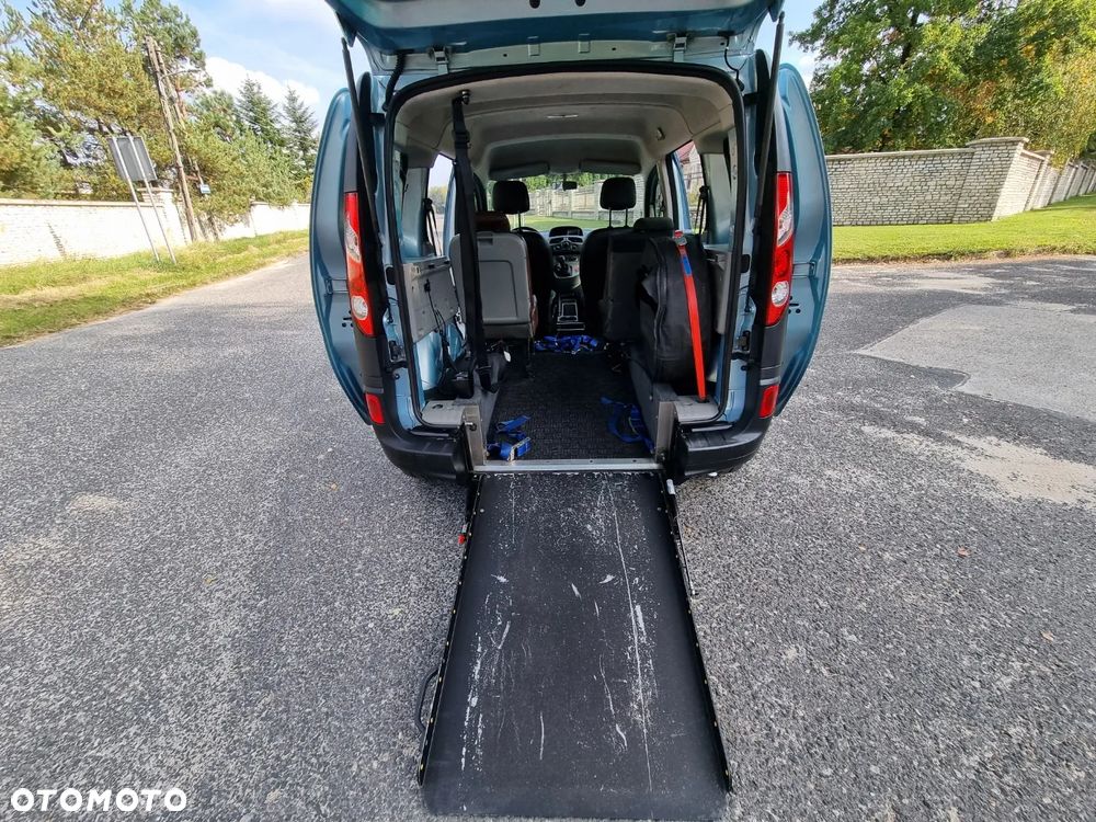 Renault Kangoo 1.6 8V Helios - 17