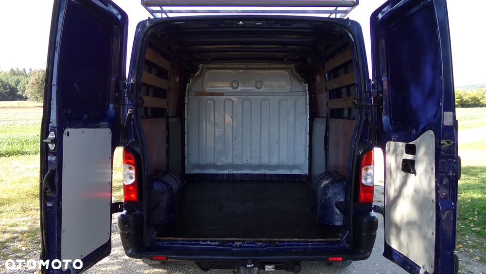 Renault MASTER 2.5 KLIMA * SERWIS * 2 x DRZWI PRZESUWNE ! ZADBANY ! - 18
