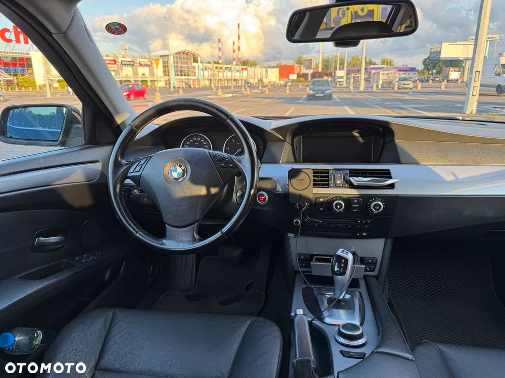 BMW Seria 5 - 21