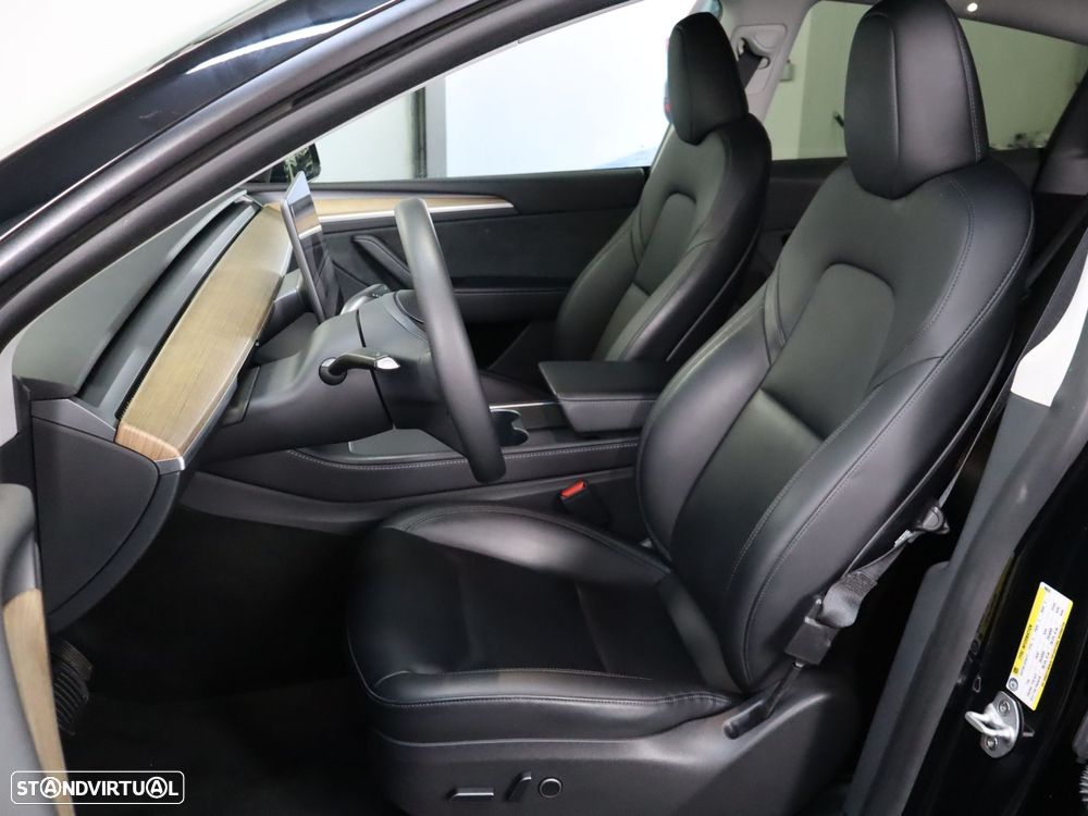Tesla Model Y Tração Traseira - 10