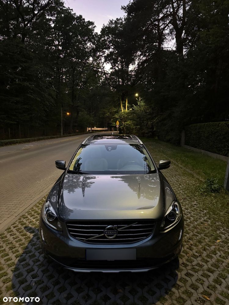 Volvo XC 60 D5 AWD Summum - 7