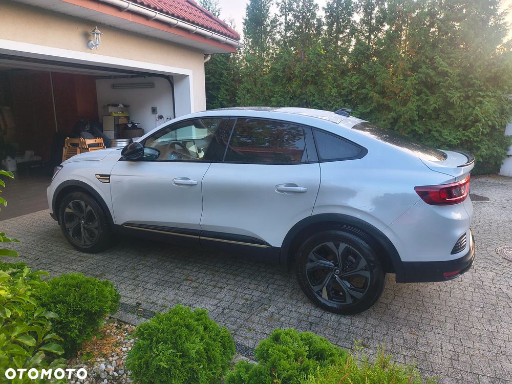 Renault Arkana 1.6 E-TECH E-Tech Engineered MMT - 11