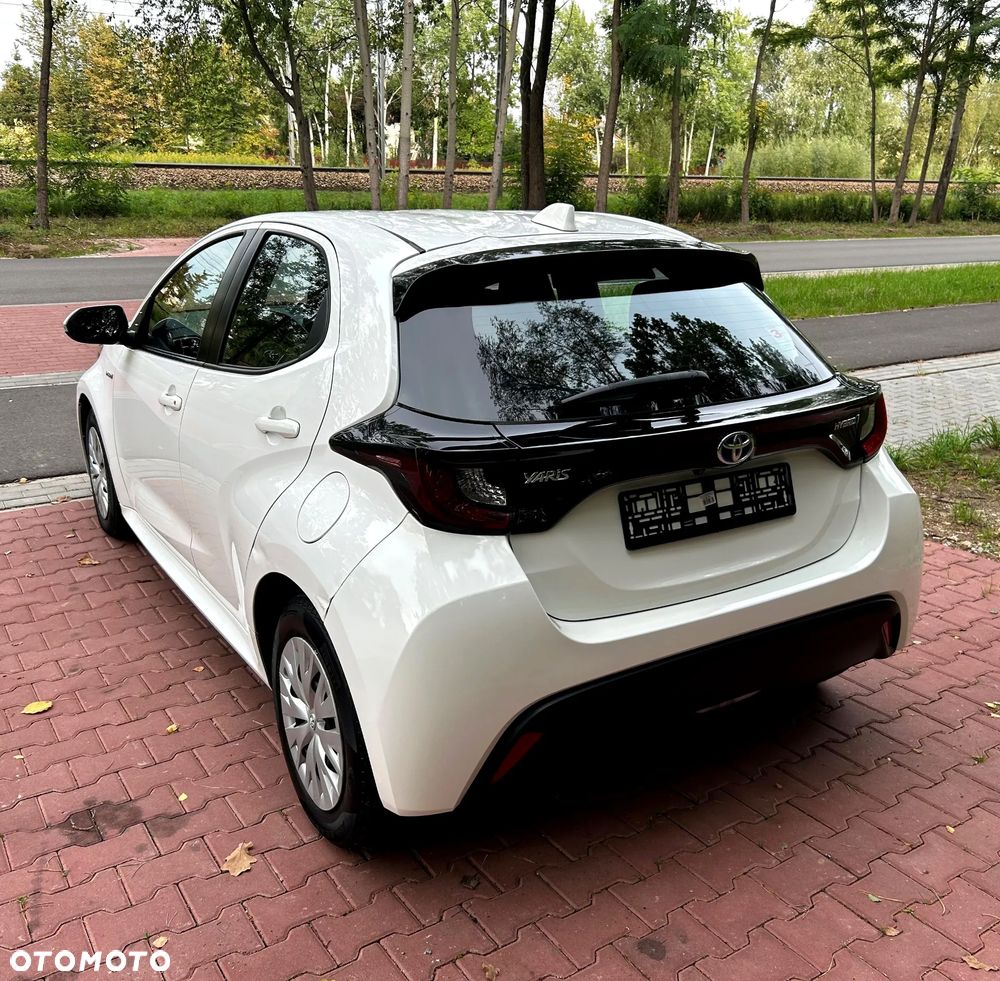 Toyota Yaris Hybrid 1.5 Comfort - 4