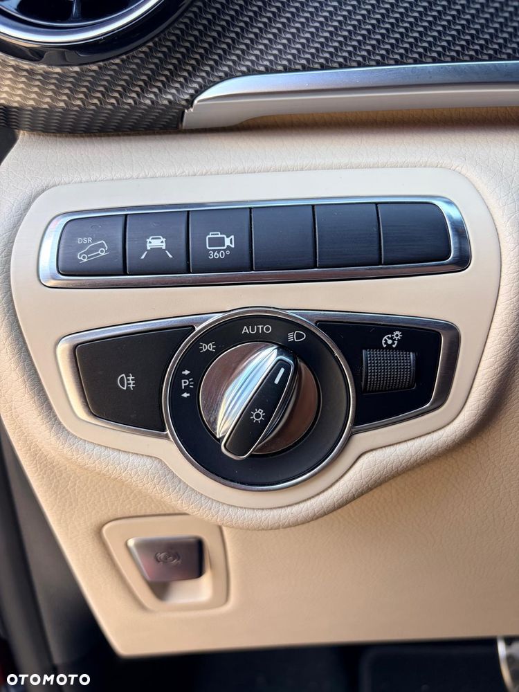 Mercedes-Benz Klasa V 300 d 4-Matic Exclusive 9G-Tronic (d³ugi) - 13