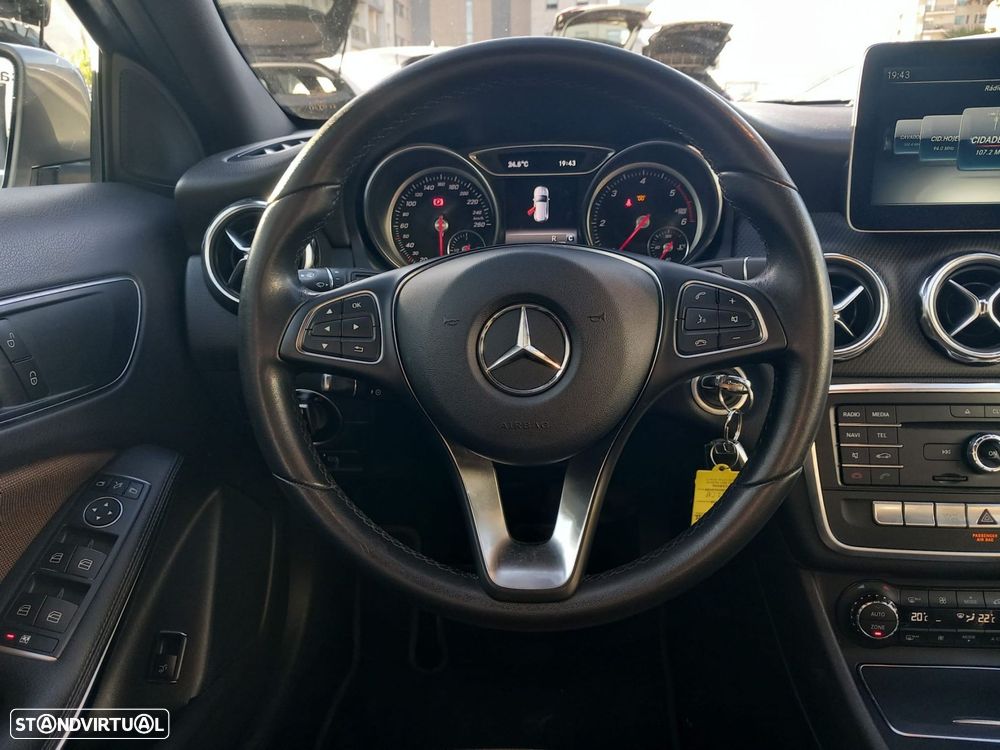 Mercedes-Benz GLA 180 d Style Aut. - 15