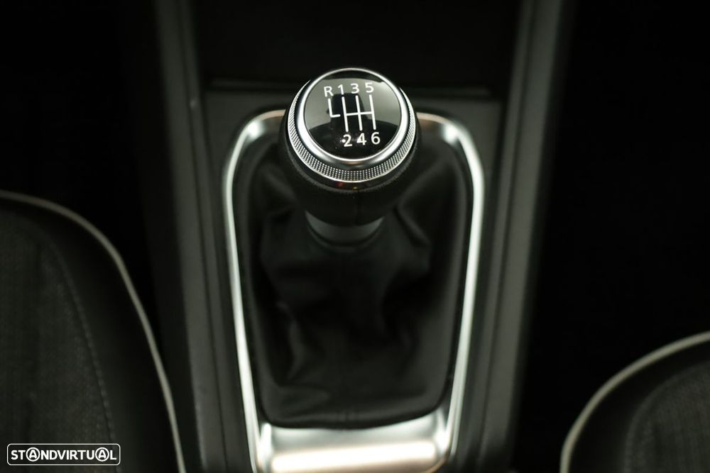 Renault Captur 1.0 TCe Techno Bi-Fuel - 14