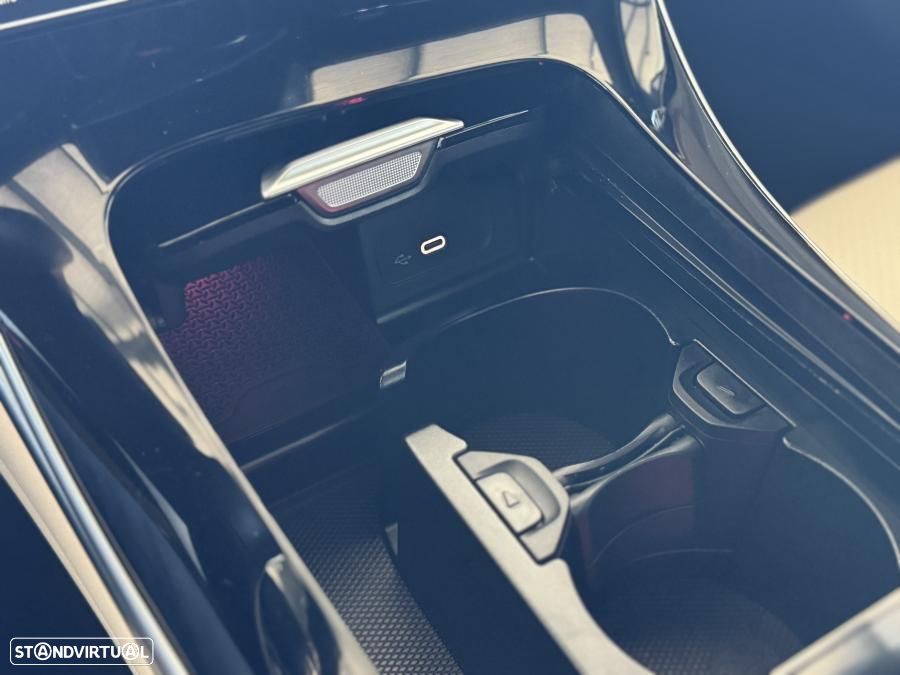 Mercedes-Benz C 300 e T 9G-TRONIC Avantgarde - 17