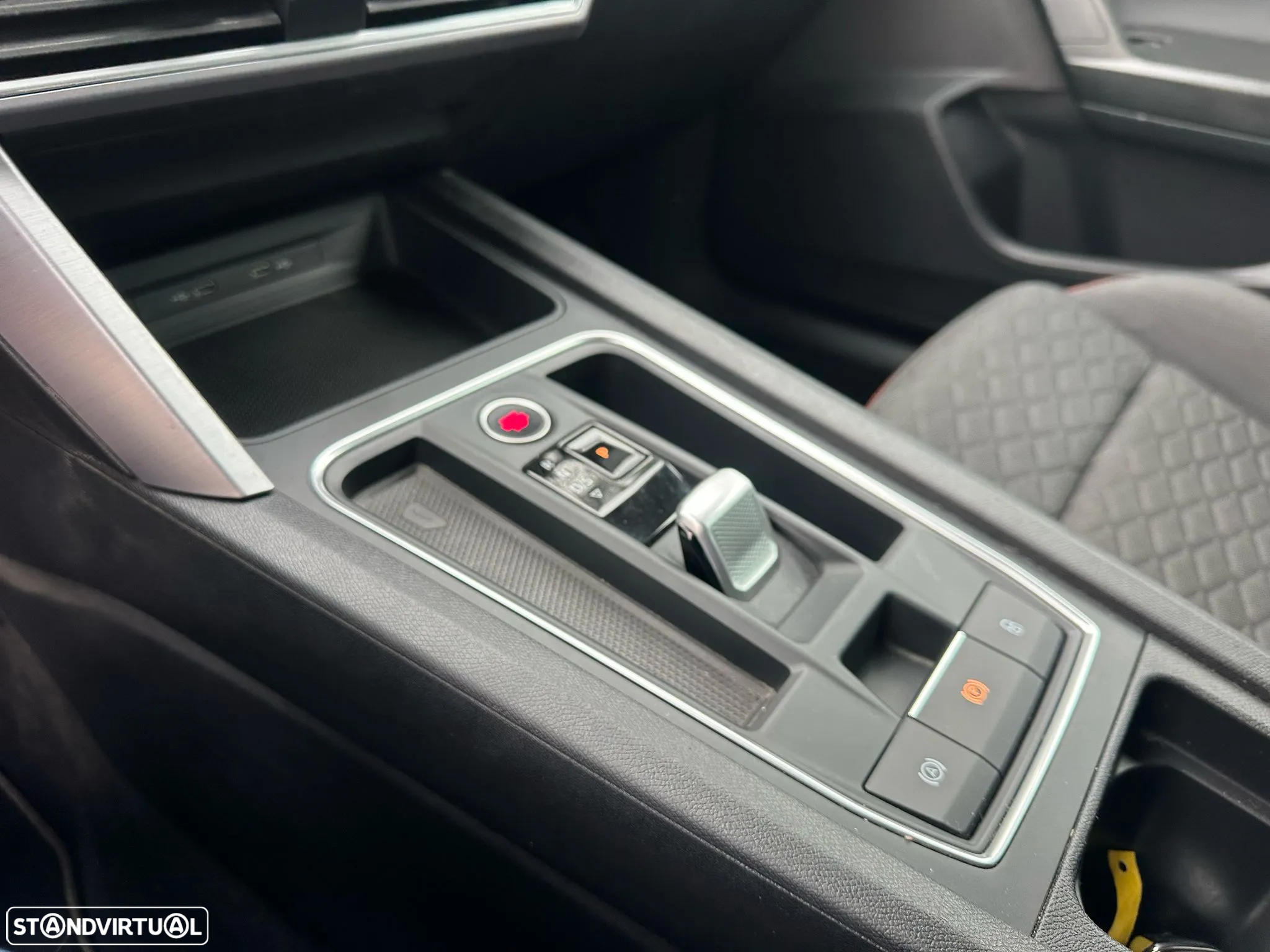 SEAT Leon 1.4 e-Hybrid FR DSG - 24