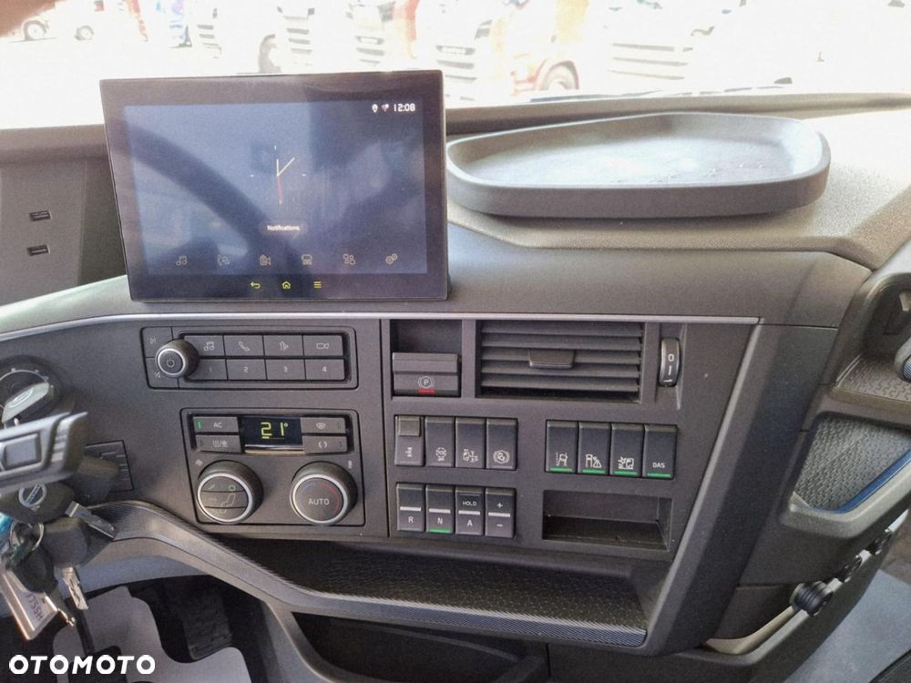 Volvo FH 460 I-SHIFT - 18