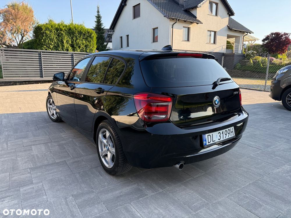 BMW Seria 1 116d - 2