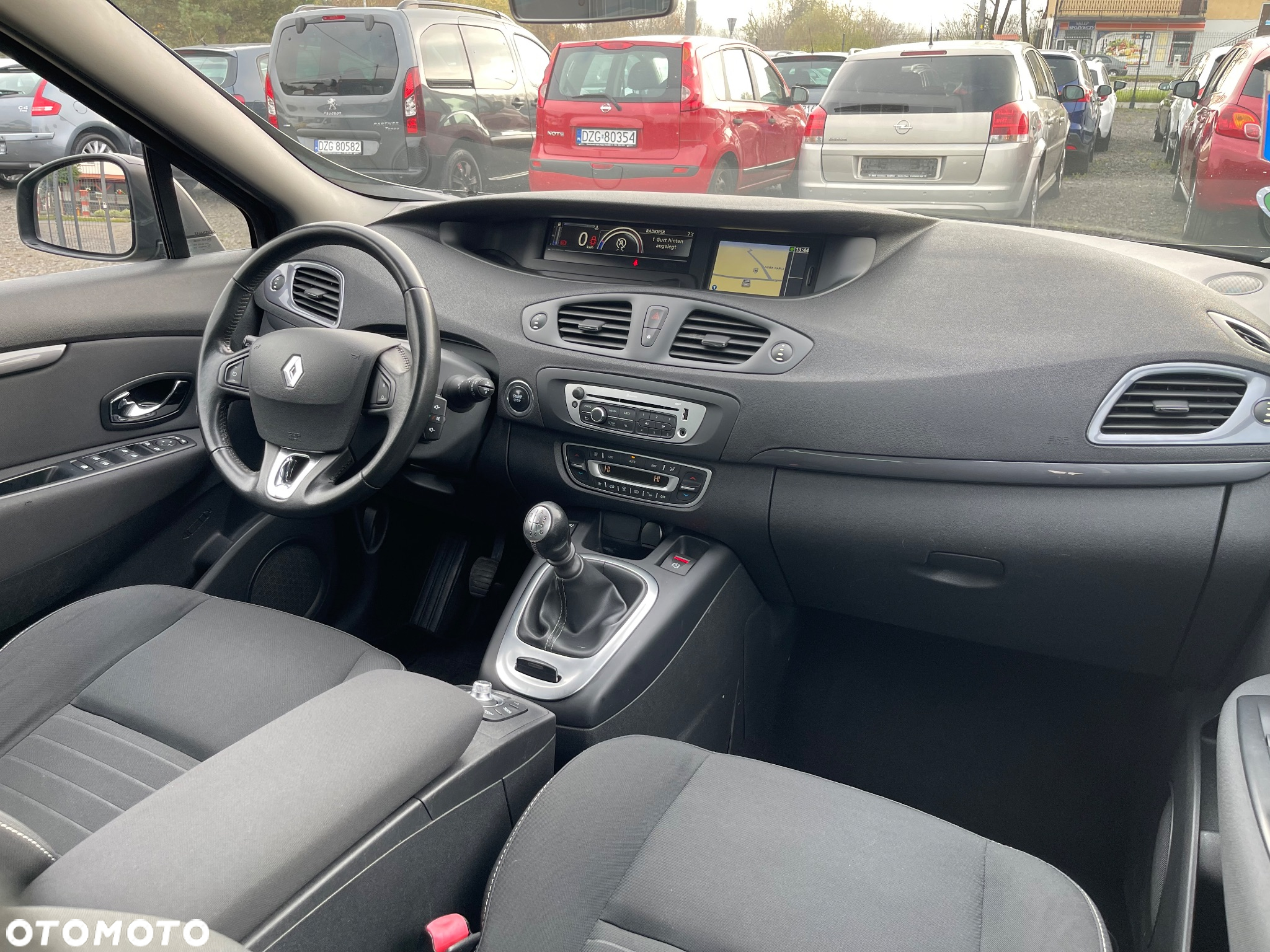 Renault Grand Scenic ENERGY TCe 130 S&S LIMITED - 28