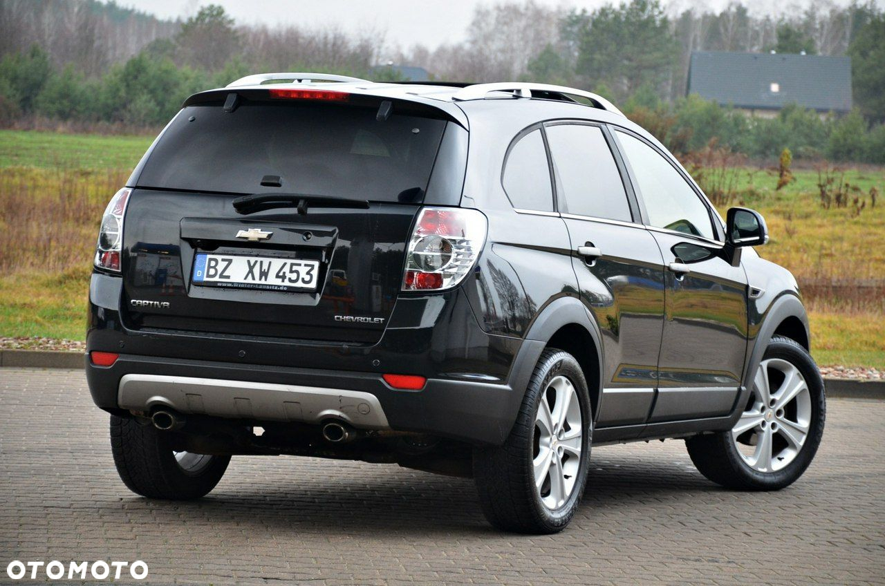 Chevrolet Captiva - 11