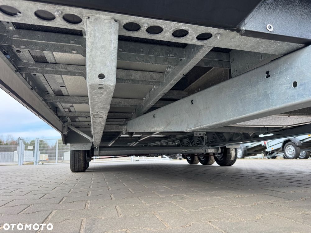 Brian James Trailers Race Transporter 7 - 17