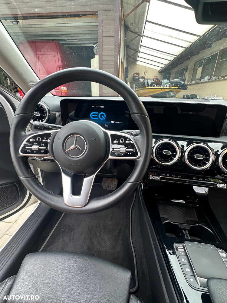 Mercedes-Benz A 250 - 6