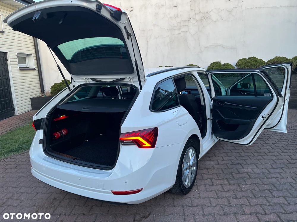 Skoda Octavia 1.5 TSI ACT Ambition - 28