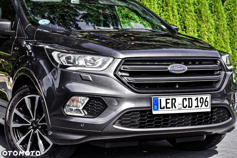 Ford Kuga 2.0 TDCi 4x4 ST-Line - 5