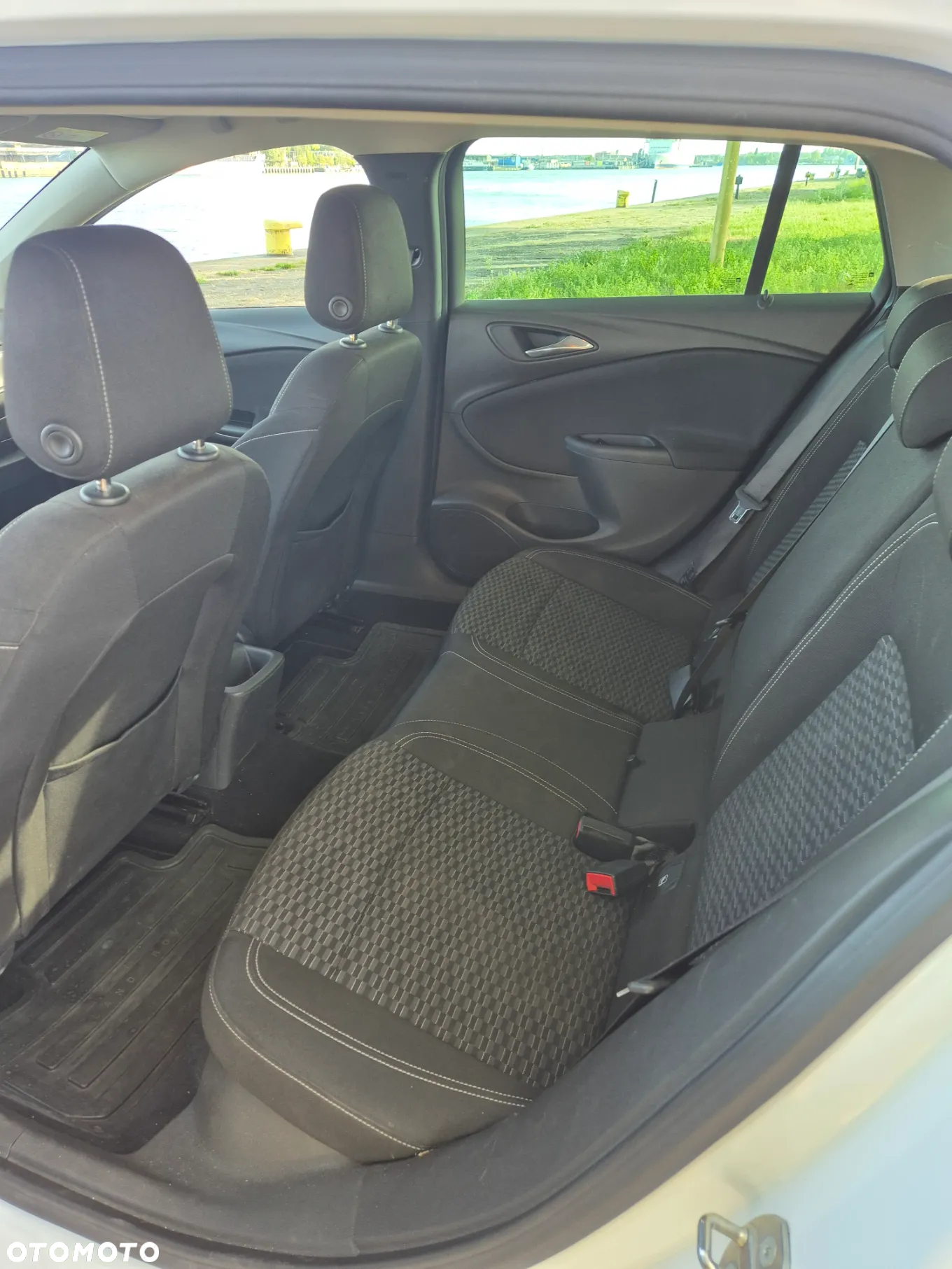 Opel Astra - 14