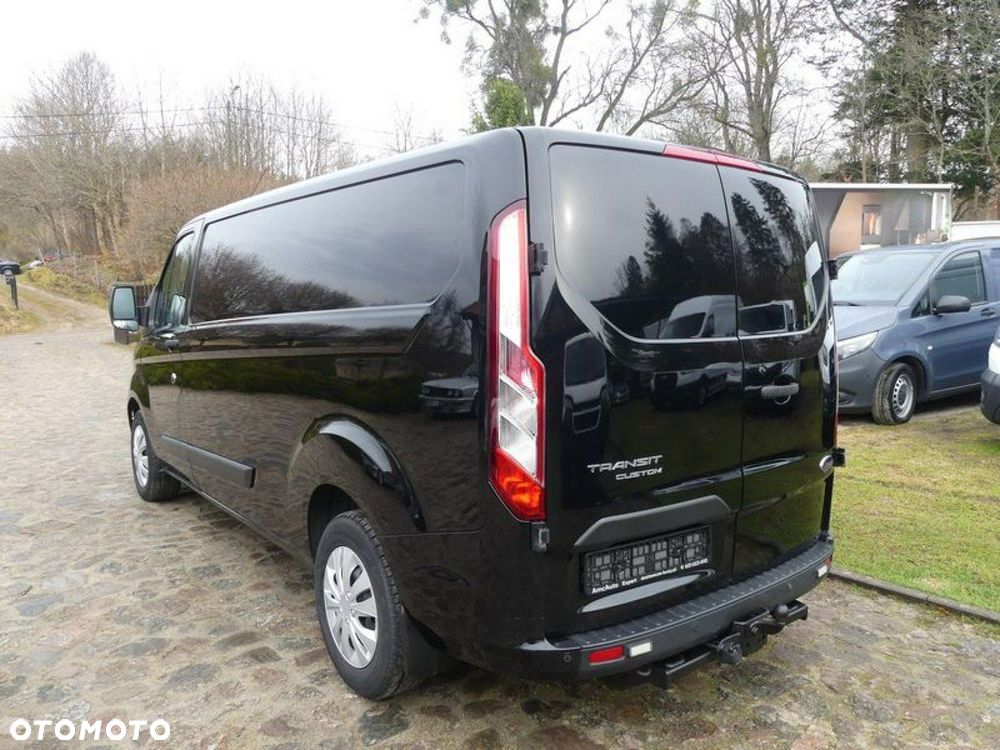 Ford Transit Custom - 22