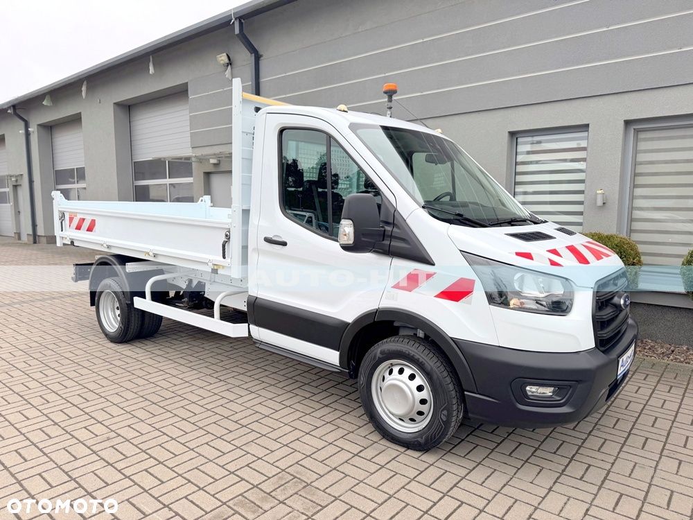 Ford Transit - 11